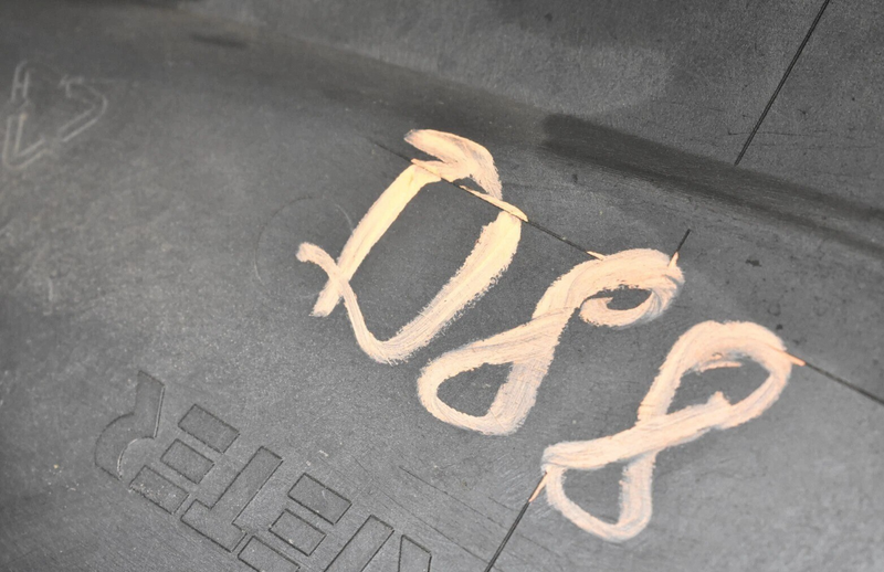 Load image into Gallery viewer, 03-13 Maserati Quattroporte M139 Engine Motor Cover Trim Panel 67065000 Oem