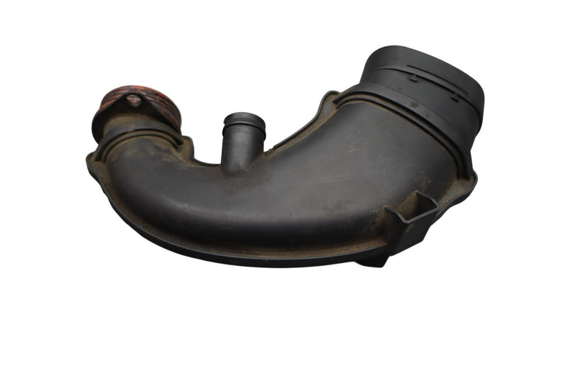 Load image into Gallery viewer, 10-17 BMW 550i GT F07 xDrive Front Left Engine Air Intake Hose Duct Pipe Oem