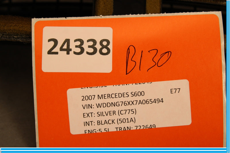 Load image into Gallery viewer, 07-14 Mercedes S550 S600 W221 Center Dash AC A/C Air Vent Oem