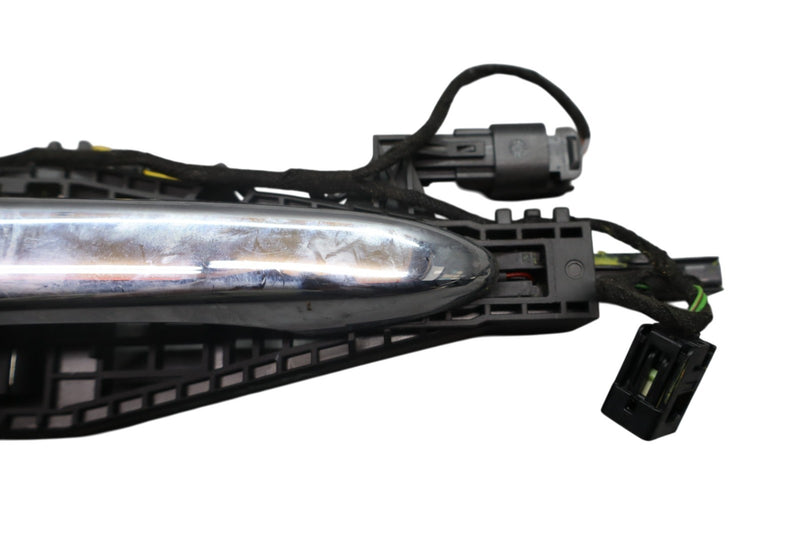 Load image into Gallery viewer, 14-21 Maserati Ghibli M157 Front Left Driver Side Exterior Door Handle Oem