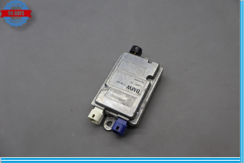 Load image into Gallery viewer, 11-15 BMW 740i 740Li 750i USB Hub Audio Interface Module Unit Auxiliary Jack Oem