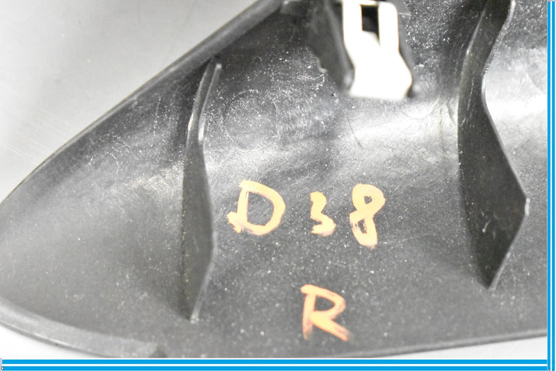 Load image into Gallery viewer, 04-13 Maserati Quattroporte M139 Front Right Door Window Triangle Trim Cover Oem