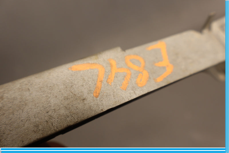 Load image into Gallery viewer, 08-18 Mercedes CLS550 E550 E350 Front Left Driver Side Bumper Bracket Oem