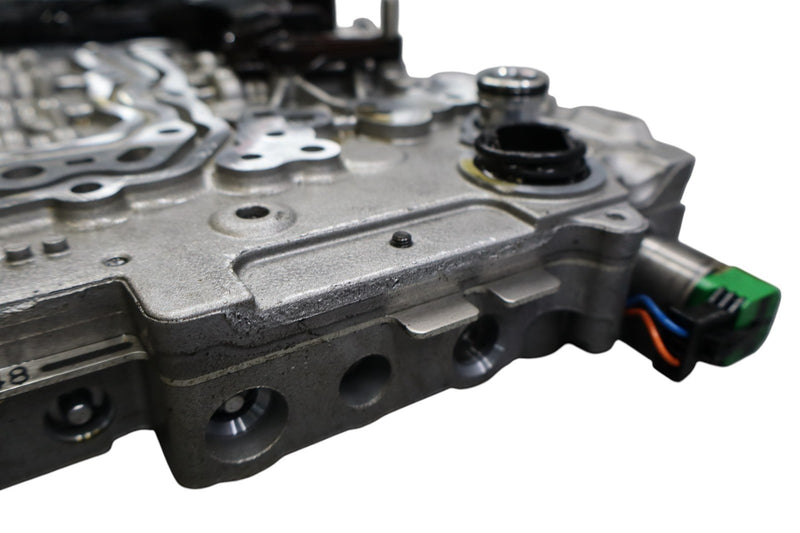 Load image into Gallery viewer, 14-24 Maserati Quattroporte M156 Ghibli Transmission Valve Body Mechatronic Oem