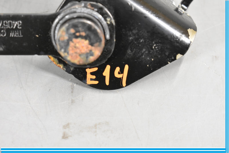 Load image into Gallery viewer, 09-15 BMW 750i 750Li Rear Left Driver Side Seat Belt Buckle Oem