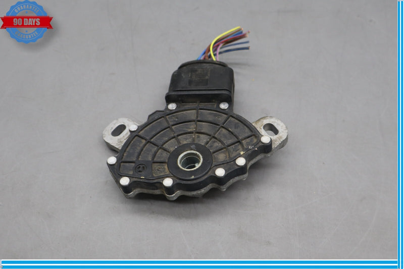 Load image into Gallery viewer, 11-14 Volkswagen VW Touareg Gas Auto Transmission Neutral Gear Switch Oem