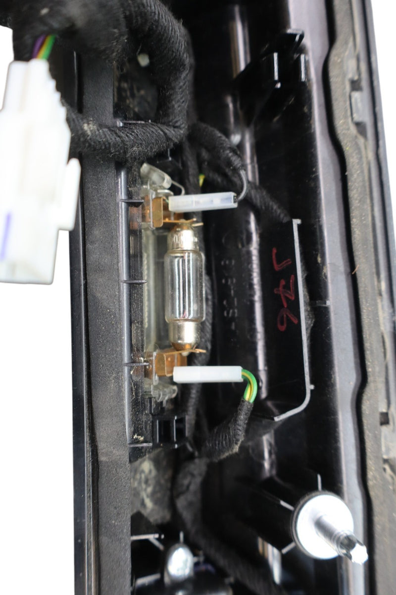 Load image into Gallery viewer, 14-17 Maserati Ghibli Trunk Deck Lid License Light Lamp Molding Cover Oem