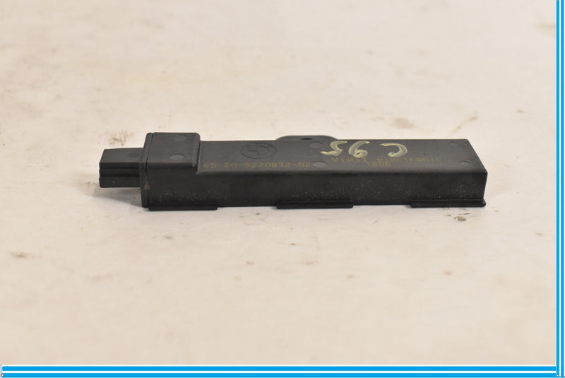 Load image into Gallery viewer, 09-19 BMW 750i 750Li F01 F02 F07 F10 Keyless Entry Antenna 65209220832 Oem