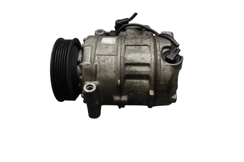Load image into Gallery viewer, 09-16 Volkswagen Touareg A/C Air Conditional Compressor Assembly 7P0820803 Oem