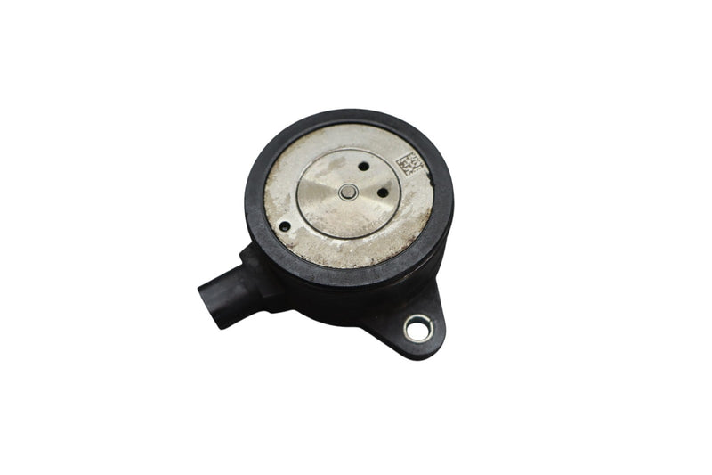 Load image into Gallery viewer, 17-20 Jaguar F-Pace Engine Motor Timing Control Variable Valve DX236M280AA Oem