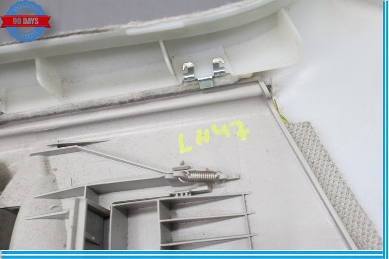 Load image into Gallery viewer, 06-13 Audi A3 A3 Quattro Left Driver Side B Pillar Upper Trim Panel Oem