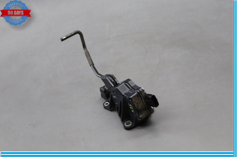 Load image into Gallery viewer, 07-12 Lexus XF40 LS460 Gas Acceleration Pedal Accelerator Sensor 7811050010 Oem