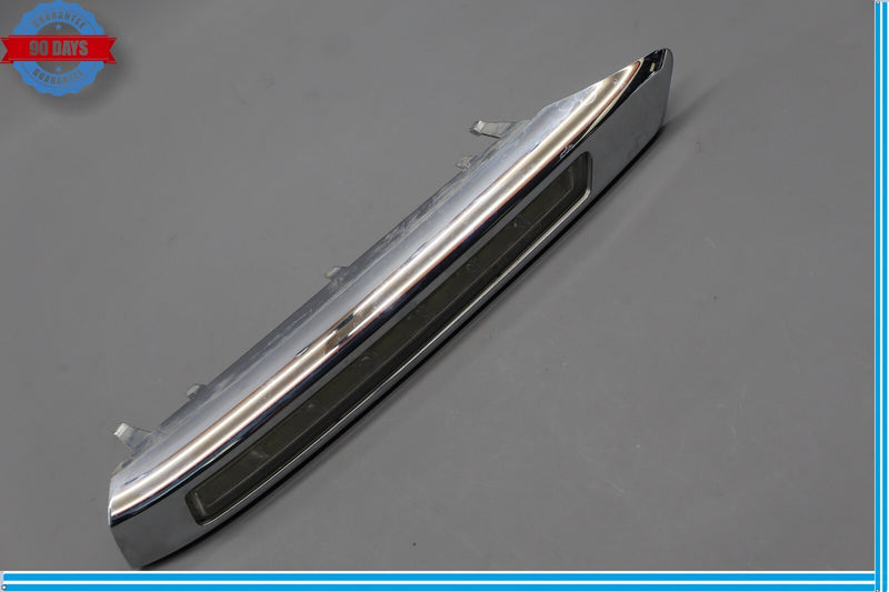 Load image into Gallery viewer, 10-16 Mercedes W164 ML350 R350 Front Right Daytime Run Lamp Fog Light Oem
