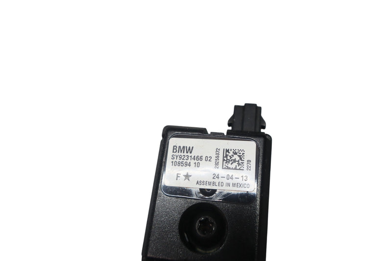 Load image into Gallery viewer, 12-18 BMW 320i 328i 428i F30 Rear Antenna Amplifier AMP Module Unit Oem