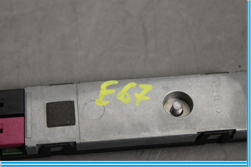 Load image into Gallery viewer, 10-14 Mercedes W207 E350 E550 Radio Antenna Amp Amplifier Module Unit Oem