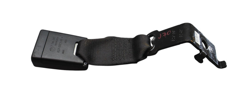 Load image into Gallery viewer, 14-18 BMW X5 F15 Rear Center Seat Belt Buckle / Receiver 7318063 Oem