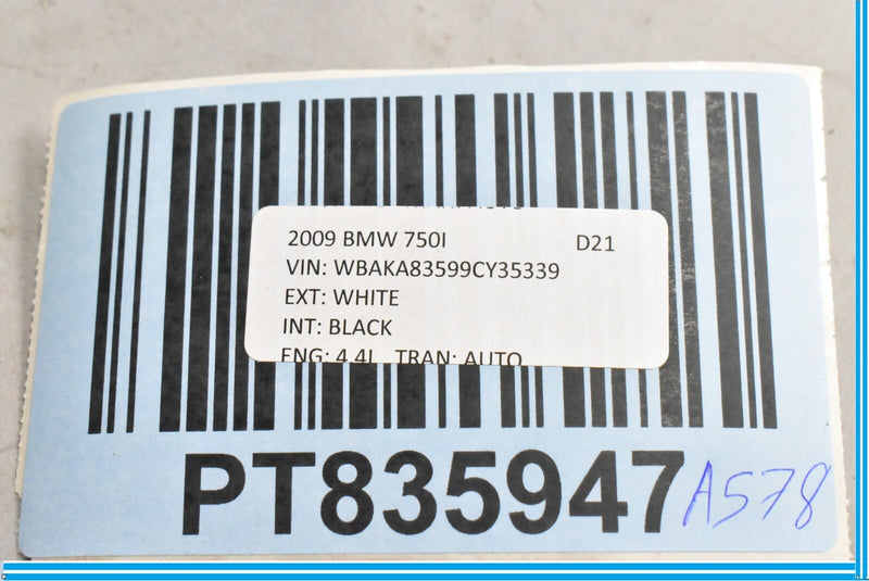 Load image into Gallery viewer, 09-15 BMW 750i 750Li F01 F02 USB Socket Input Receiver 9167196 Oem