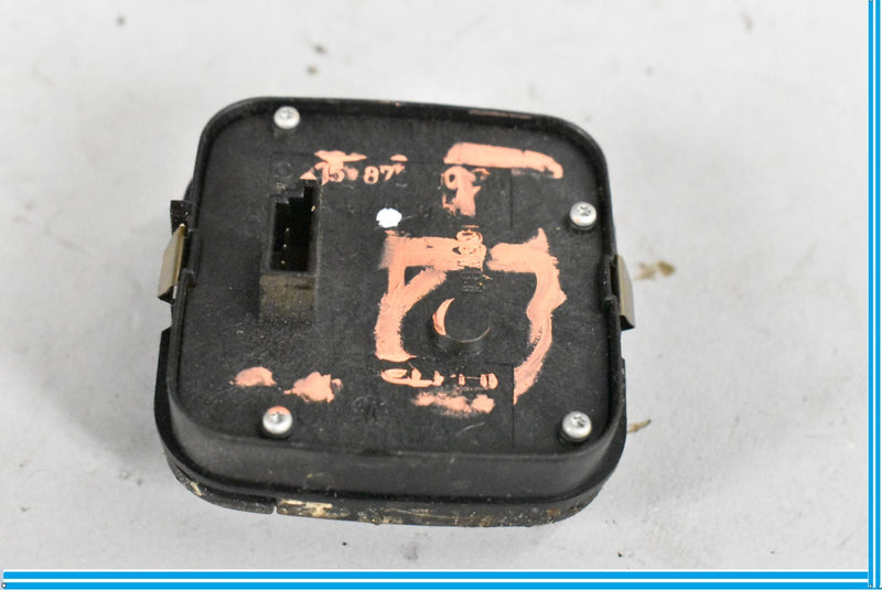 Load image into Gallery viewer, 00-12 Mercedes CLS55 AMG CLS550 W219 Seat Control Switch 2158700010 Oem