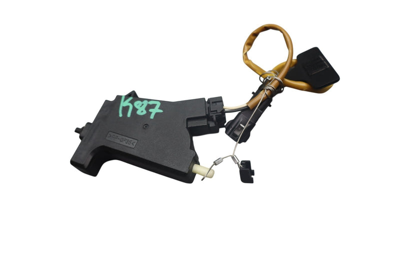 Load image into Gallery viewer, 17-21 Hyundai Genesis G80 Fuel Tank Door Lid Lock Release Actuator & Handle Oem