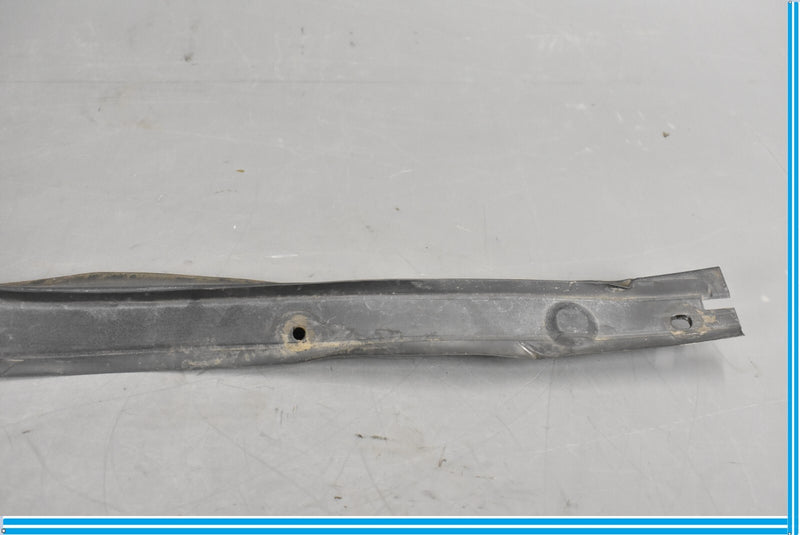 Load image into Gallery viewer, 12-18 BMW 320i 328i F30 Front Left Driver Fender Hood Sealing Cover Panel Oem