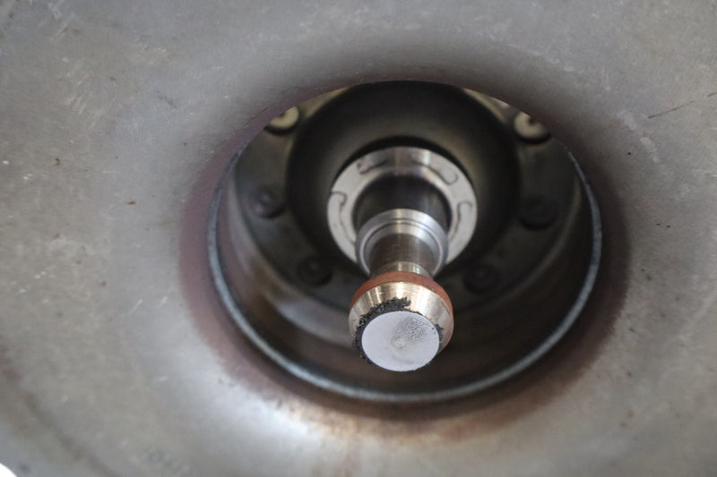 Load image into Gallery viewer, 11-18 Audi A6 A8 A7 Quattro Q5 3.0L Transmission Torque Converter 0BK323572P Oem
