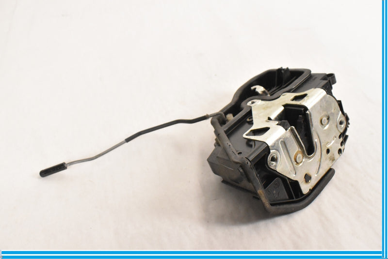 Load image into Gallery viewer, 2007-2013 E70 BMW X5 FRONT DRIVER LEFT DOOR LOCK ACTUATOR LATCH