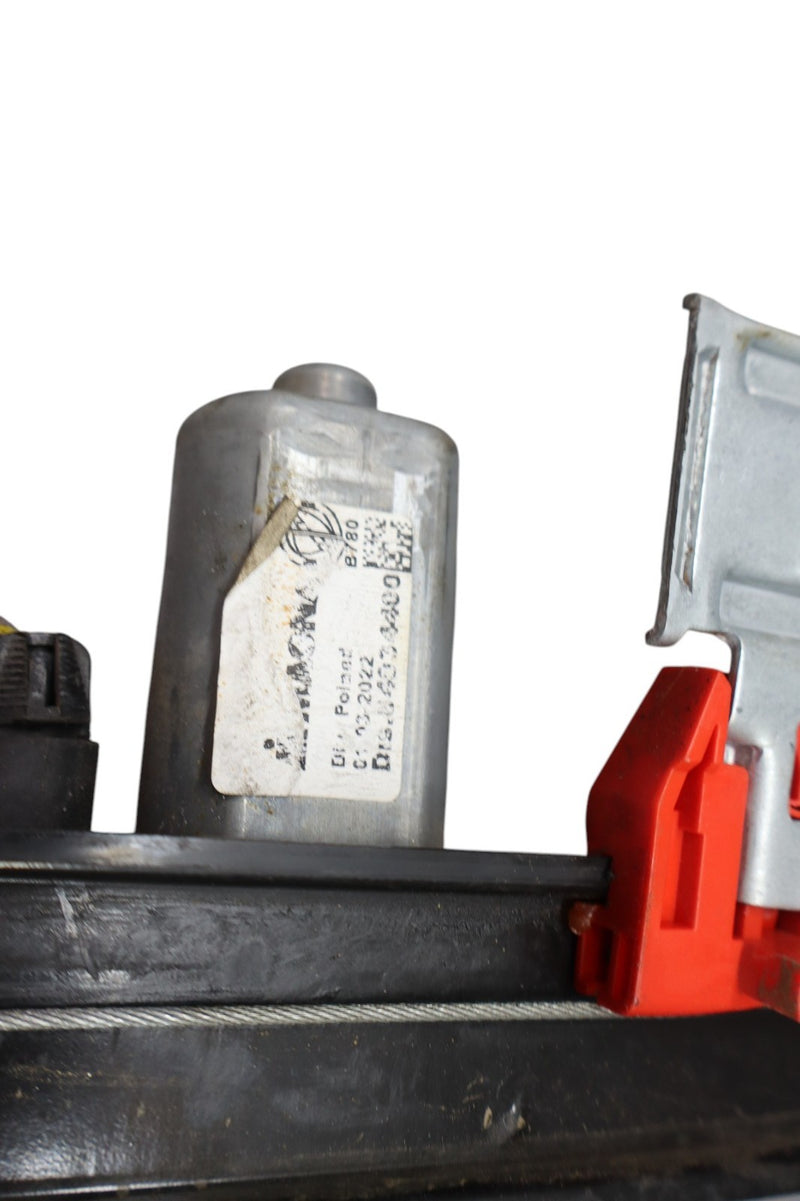 Load image into Gallery viewer, 03-13 Maserati Quattroporte M139 Rear Right Side Window Regulator Motor Oem