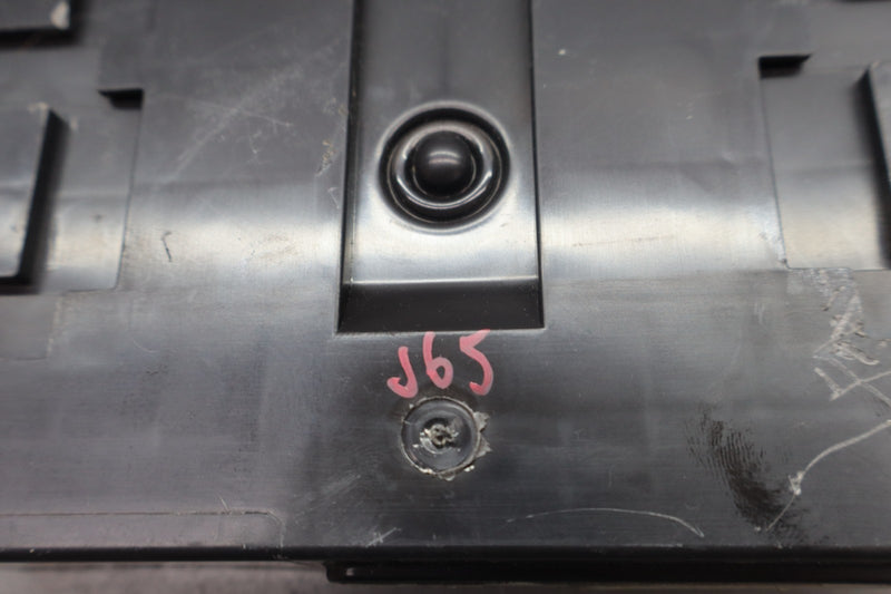 Load image into Gallery viewer, 16-20 Jaguar XE Anti-Theft Keyless Entry Control Module FK7219H440AF Oem
