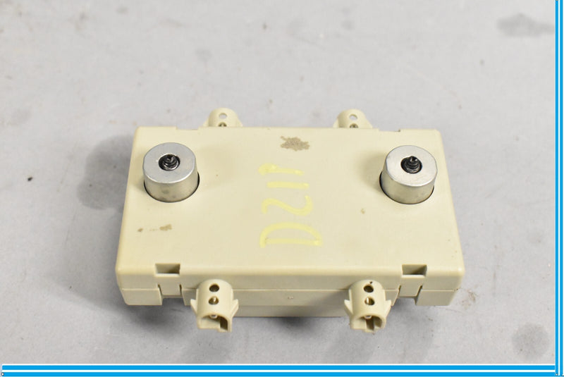 Load image into Gallery viewer, 09-12 BMW 750i 750Li F01 F02 Trap Circuit Antenna Module 213675-10 Oem