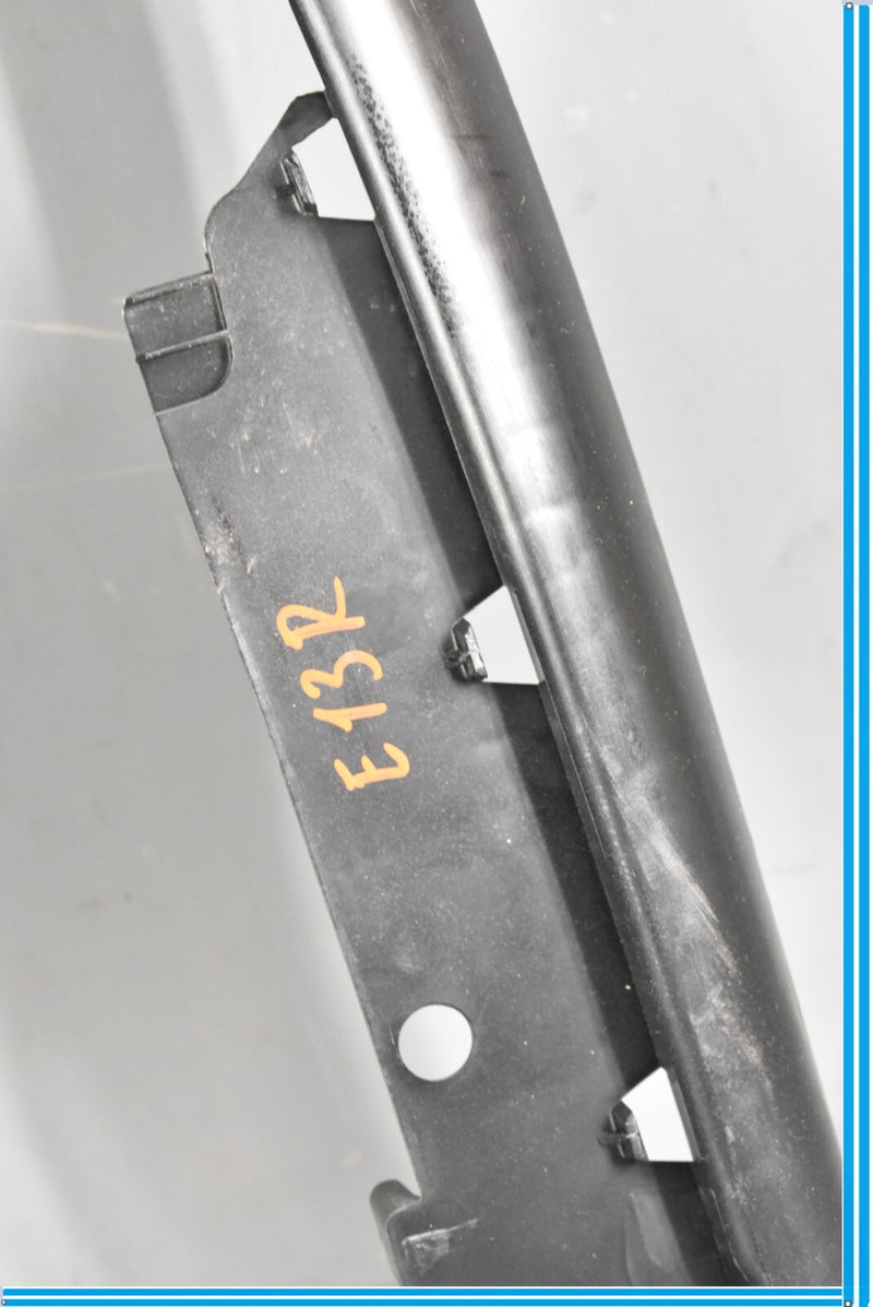 Load image into Gallery viewer, 10-13 Land Rover Range Rover Sport Front Right Side Upper Seat Back Frame Oem