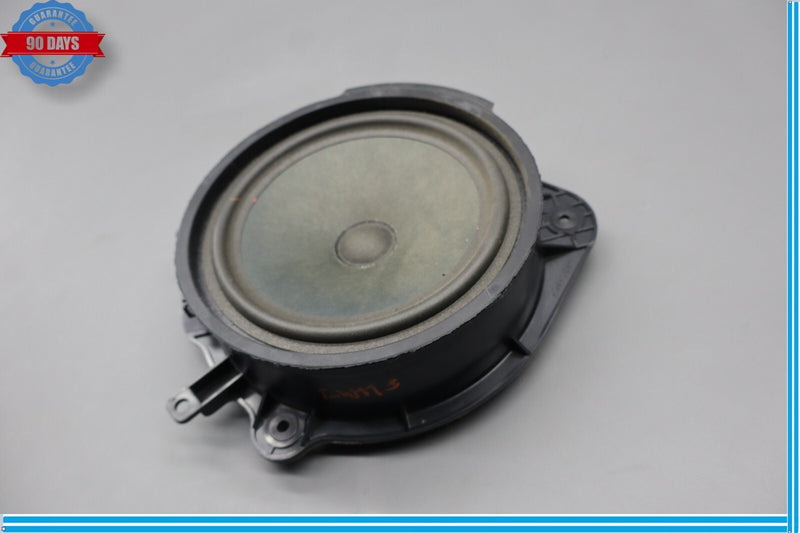 Load image into Gallery viewer, 06-13 Audi A3 Front Left Driver Side Door Audio Sound Speaker 8P0035411 Oem