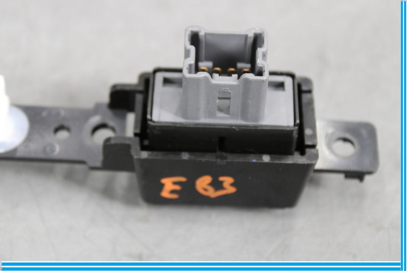 Load image into Gallery viewer, 11-17 Infiniti QX56 QX80 Front Or Rear Heated Seat Control Switch Button Oem