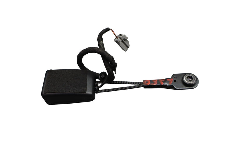 Load image into Gallery viewer, 14-22 Maserati Ghibli S Front Left Driver Side Seat Belt Buckle Oem