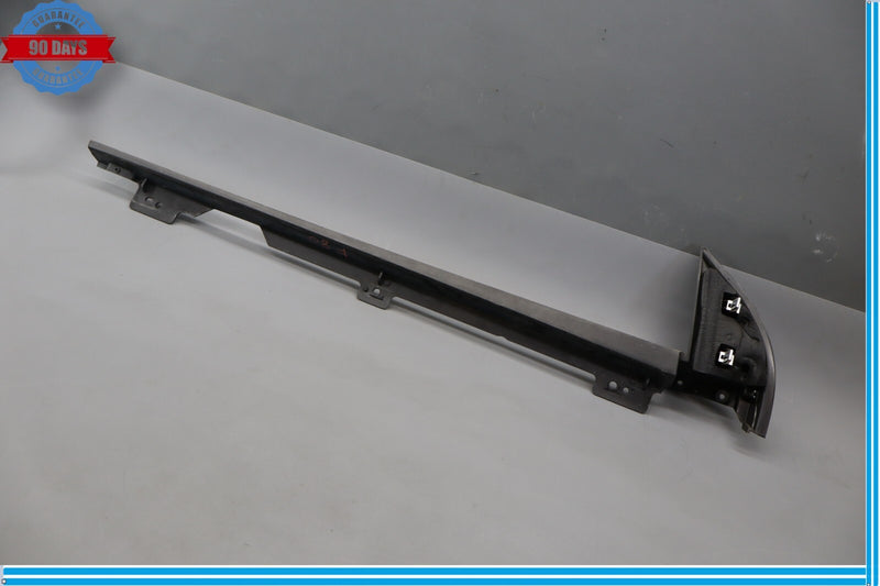 Load image into Gallery viewer, 07-17 GMC Acadia Demali Front Right Or Left Side Inner Corner Glass Cap Oem