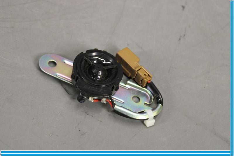 Load image into Gallery viewer, 11-17 Infiniti QX56 QX80 Rear Left Driver Door Panel Tweeter Bose Speaker Oem