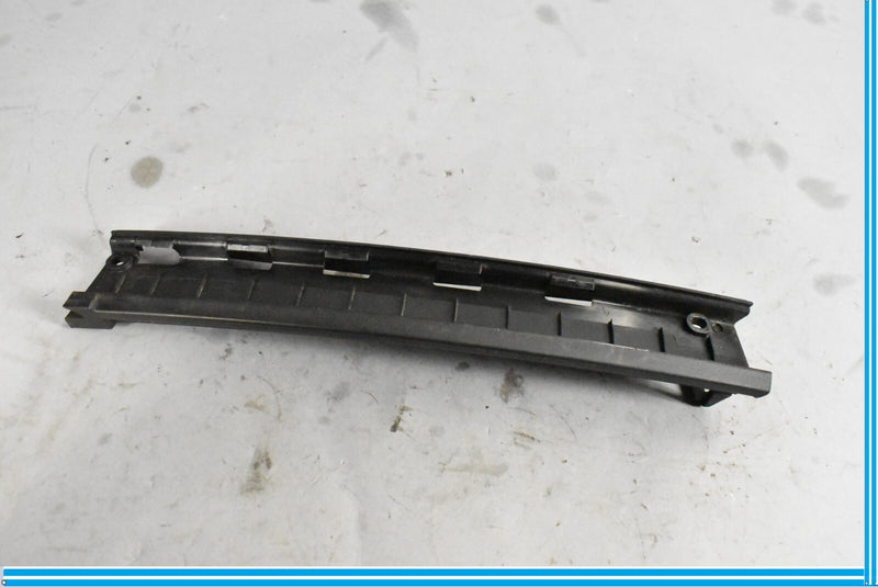 Load image into Gallery viewer, 09-15 BMW 750i 750Li F01 F02 Rear Right Door Window Sun Shade Adapter Plate Oem