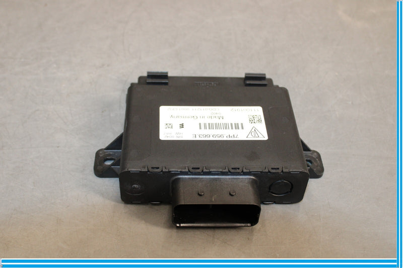 Load image into Gallery viewer, 11-17 Porsche Cayenne Voltage Power Inverter Converter Module Unit Oem