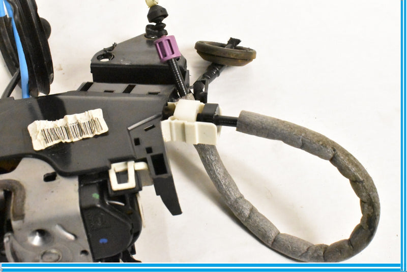 Load image into Gallery viewer, 08-11 Mercedes W204 C250 C300 C63 AMG Rear Left Side Door Lock Latch Actuator