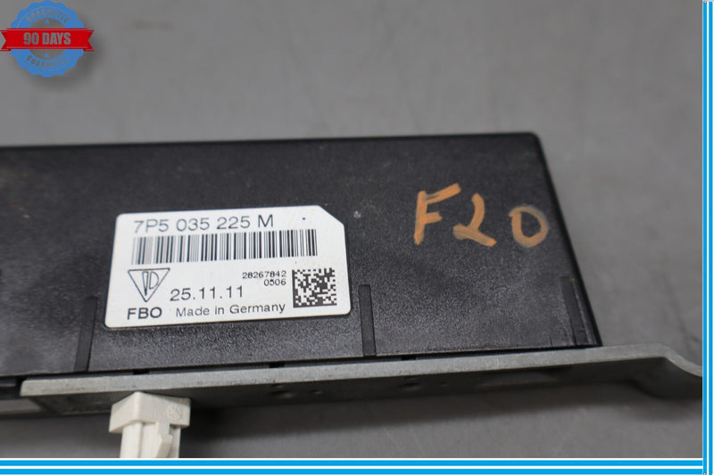 Load image into Gallery viewer, 11-18 Porsche Cayenne Rear Left Radio Antenna Amplifier Module 7P5035225M Oem