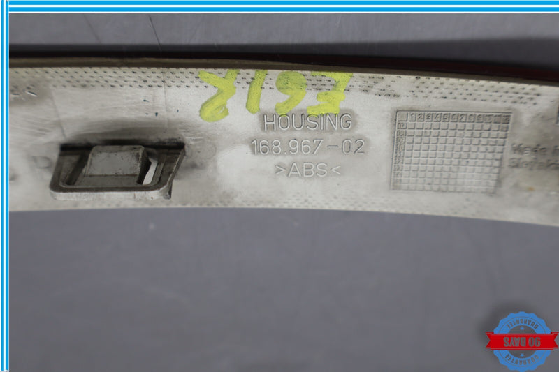 Load image into Gallery viewer, 09-15 BMW 750i 750Li Rear Right Passenger Side Bumper Reflector Oem