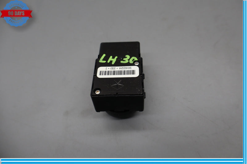 Load image into Gallery viewer, 14-17 Maserati Ghibli Front Left Lumbar Power Seat Switch Control Module Oem