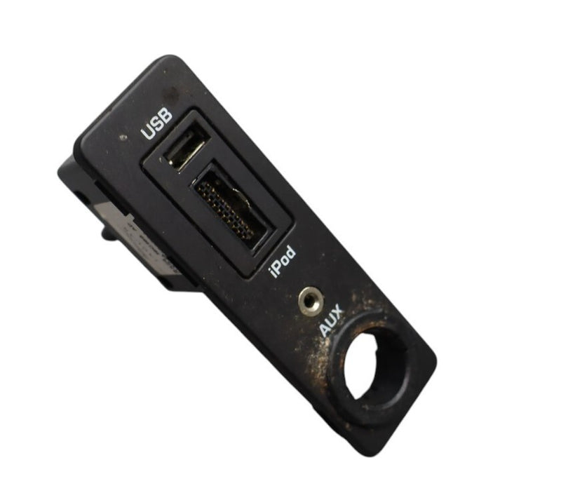 Load image into Gallery viewer, 09-15 Jaguar X250 XF XFR Front Console USB AUX iPod Plug Connection Port Oem