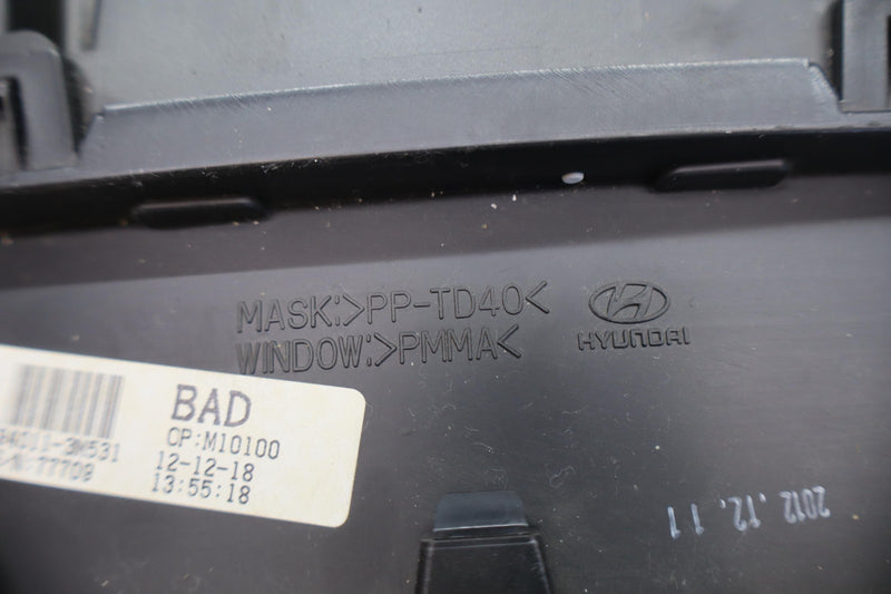 Load image into Gallery viewer, 09-14 Hyundai Genesis Front Instrument Speedometer Cluster Guage Oem