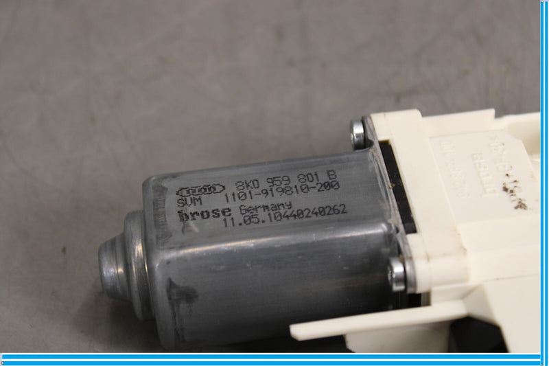 Load image into Gallery viewer, 10-18 Audi A8 Quattro Front Left Door Window Regulator Motor 8k0959801B Oem