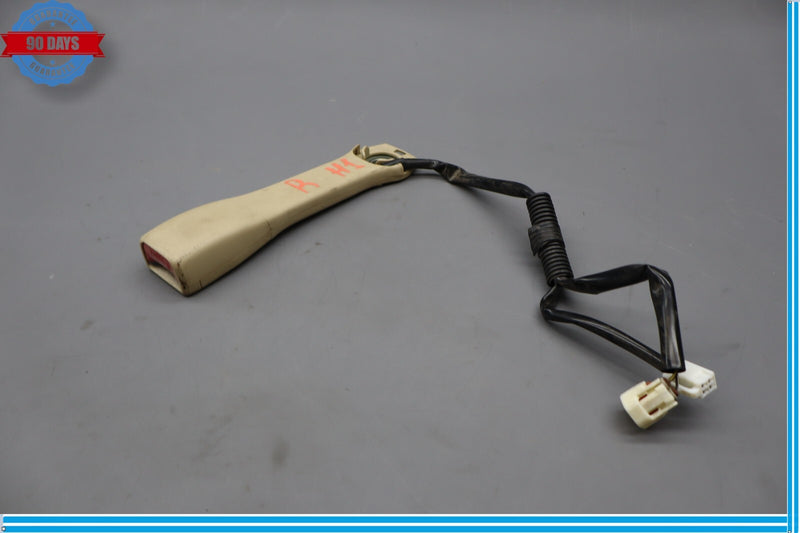 Load image into Gallery viewer, 07-12 Lexus LS460 LS60h Front Right Passenger Side Seat Belt Buckle Black Oem