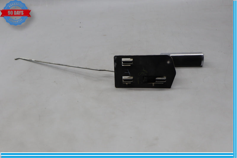 Load image into Gallery viewer, 03-07 HUMMER H2 Rear Right Passenger Side Door Interior Handle Black Oem