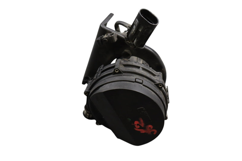 Load image into Gallery viewer, 02-19 Maserati Quattroporte M139 Air Injection Smog Pump Black Oem