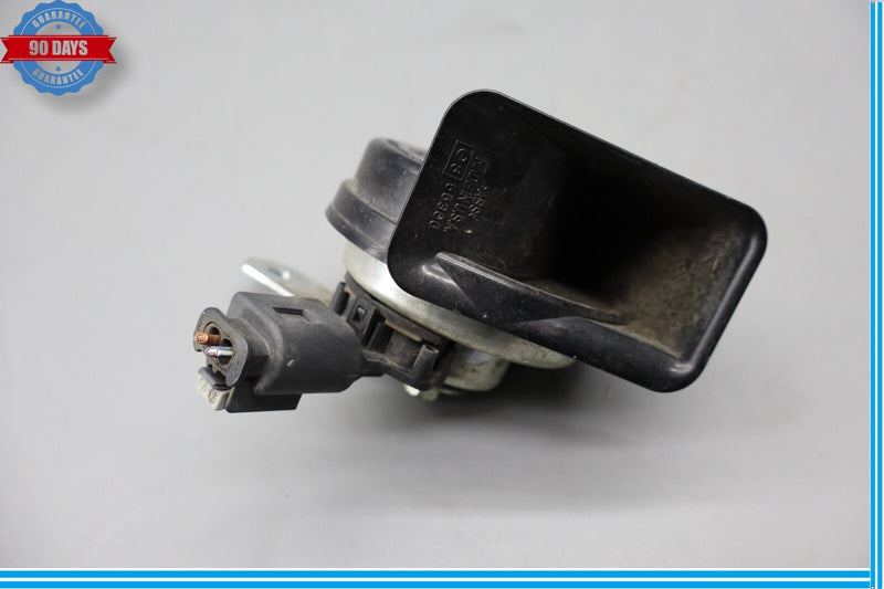 Load image into Gallery viewer, 13-16 Mercedes GL340 GL450 GL550 Low Tone Steering Horn Siren Signal Oem