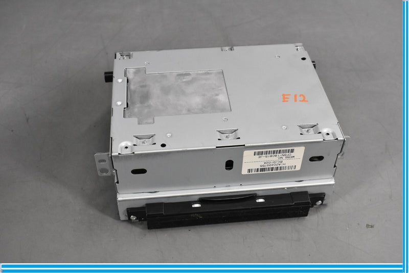 Load image into Gallery viewer, 09-15 Jaguar XJ XJL AM FM Audio Radio Receiver W/O Bowers Audio Oem