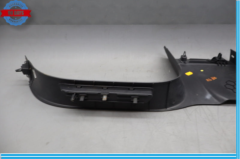 Load image into Gallery viewer, 11-18 Volkswagen Touareg Rear Right Side Door Sill Scuff Plate Trim Panel Oem
